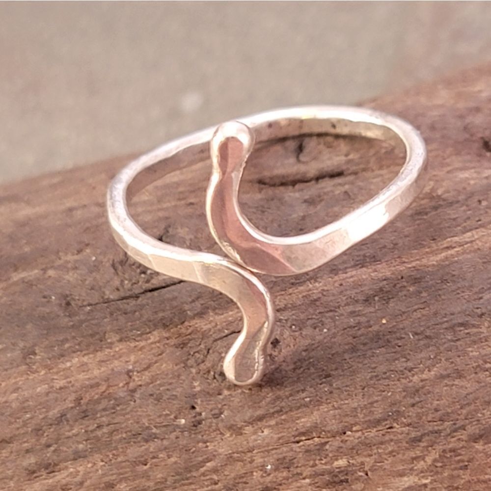 Sterling Simple Handcrafted Connect Ring Band
